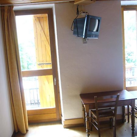 Le Relais Du Lac Le Lauzet-Ubaye المظهر الخارجي الصورة